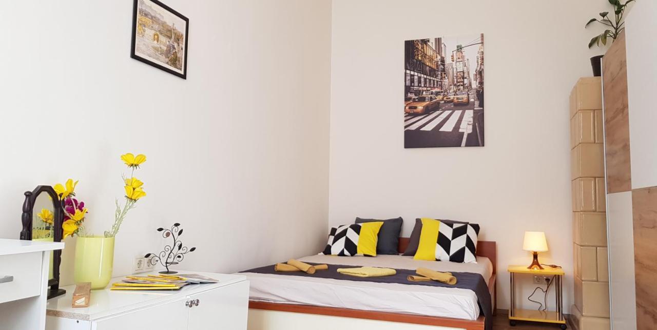 Center Royalty Apartment بودابست المظهر الخارجي الصورة