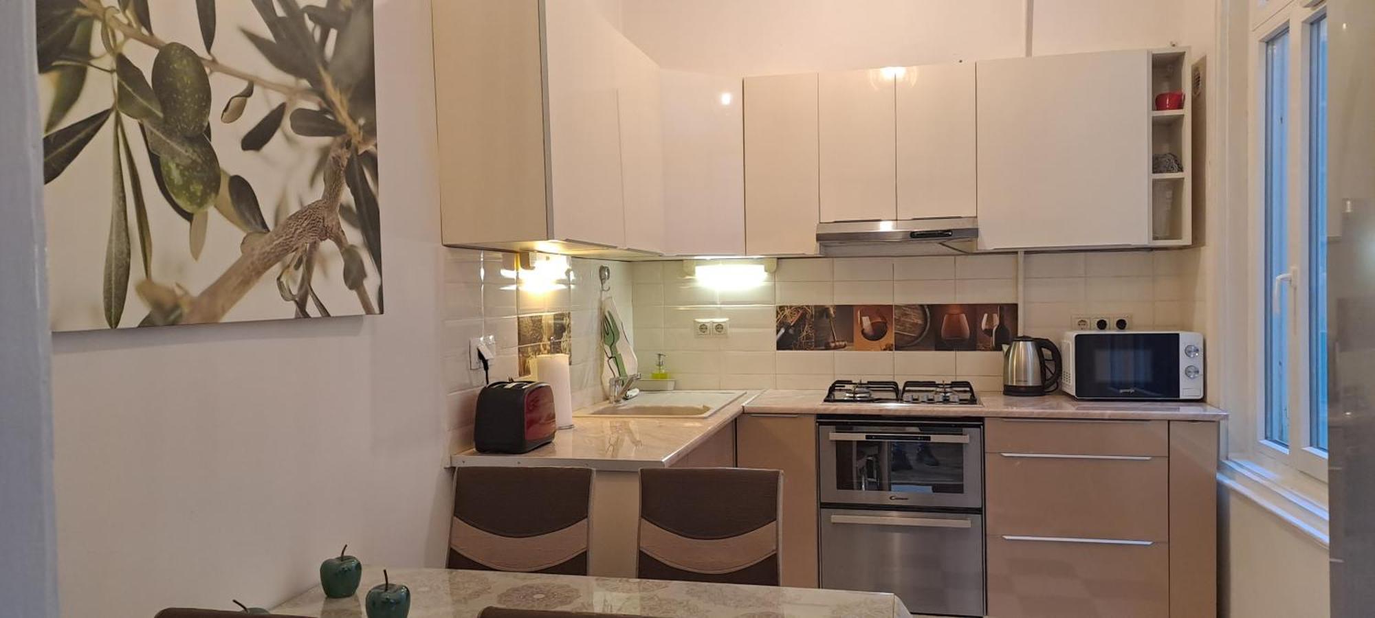 Center Royalty Apartment بودابست المظهر الخارجي الصورة